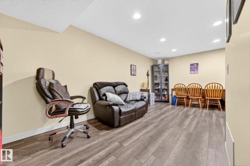 58 7293 South Terwillegar Drive, Edmonton, AB - Indoor