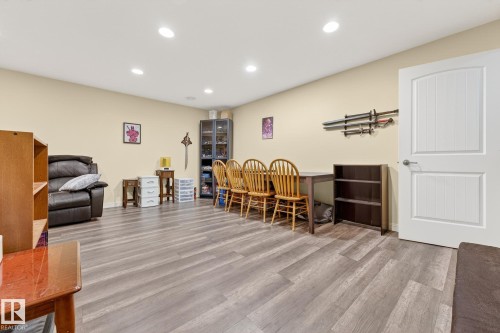 58 7293 South Terwillegar Drive, Edmonton, AB - Indoor