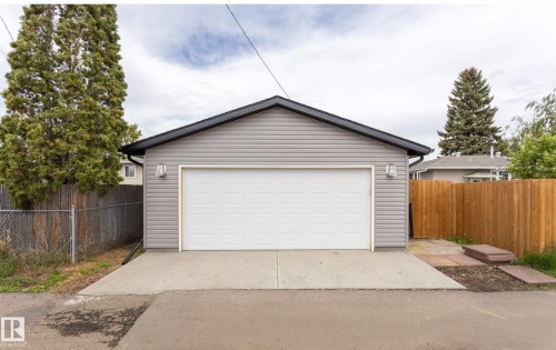 6511 95 Avenue, Edmonton, AB - Outdoor With Exterior