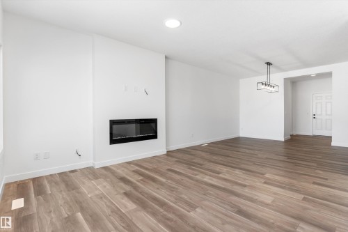 19312 29 Avenue, Edmonton, AB - Indoor Photo Showing Living Room With Fireplace
