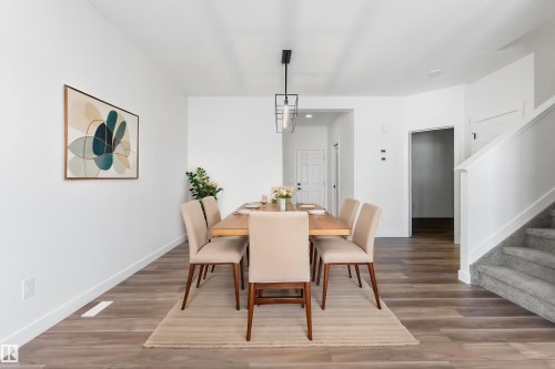 19312 29 Avenue, Edmonton, AB - Indoor Photo Showing Dining Room