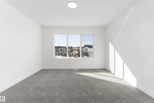 19312 29 Avenue, Edmonton, AB - Indoor Photo Showing Other Room