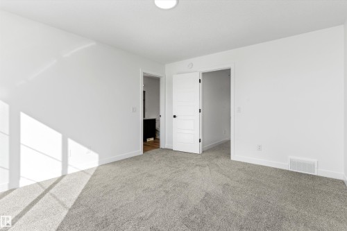 19312 29 Avenue, Edmonton, AB - Indoor Photo Showing Other Room