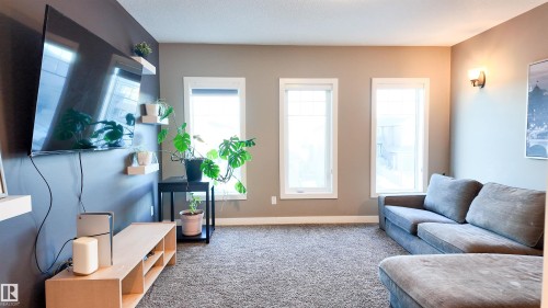 10 Moberg Close, Leduc, AB - Indoor Photo Showing Living Room