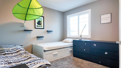 10 Moberg Close, Leduc, AB - Indoor Photo Showing Bedroom