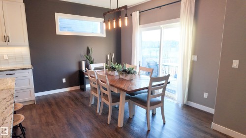 10 Moberg Close, Leduc, AB - Indoor Photo Showing Dining Room
