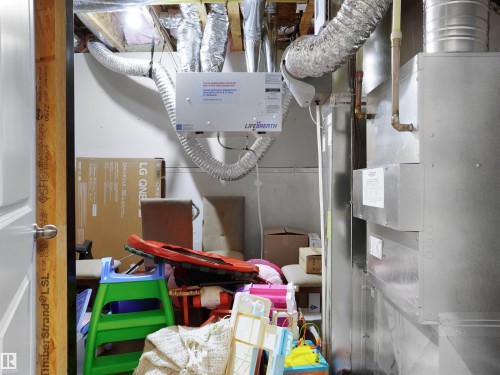 Utility room with heating unit - 207 41 Avenue, Edmonton, AB - Indoor Photo Showing Basement