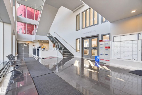 201 5151 Windermere Boulevard, Edmonton, AB - Indoor Photo Showing Other Room