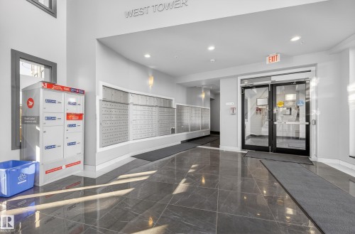 201 5151 Windermere Boulevard, Edmonton, AB - Indoor Photo Showing Other Room