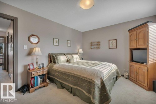 497 Chappelle Drive, Edmonton, AB - Indoor Photo Showing Bedroom
