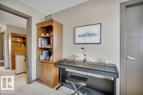 497 Chappelle Drive, Edmonton, AB - Indoor