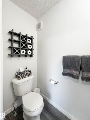 1270 Rosenthal Boulevard, Edmonton, AB - Indoor Photo Showing Bathroom