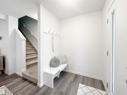 1270 Rosenthal Boulevard, Edmonton, AB - Indoor Photo Showing Other Room