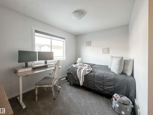 1270 Rosenthal Boulevard, Edmonton, AB - Indoor Photo Showing Bedroom