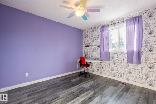 19 Greenfield Estates, St. Albert, AB - Indoor