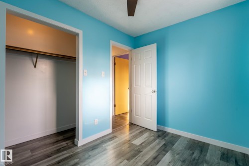 19 Greenfield Estates, St. Albert, AB - Indoor Photo Showing Other Room