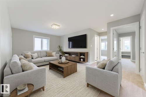 5410 110 Street, Edmonton, AB - Indoor Photo Showing Living Room
