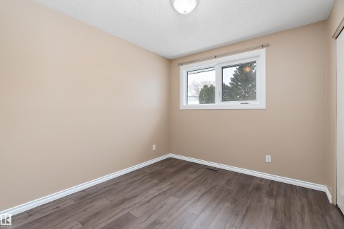 10 Wild Hay Drive, Devon, AB - Indoor Photo Showing Other Room