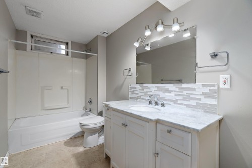 10 Wild Hay Drive, Devon, AB - Indoor Photo Showing Bathroom
