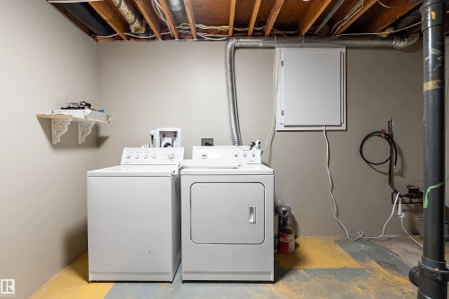 10 Wild Hay Drive, Devon, AB - Indoor Photo Showing Laundry Room