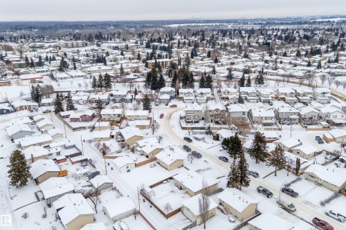 10 Wild Hay Drive, Devon, AB - Outdoor With View