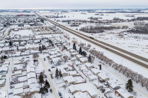 10 Wild Hay Drive, Devon, AB - Outdoor With View