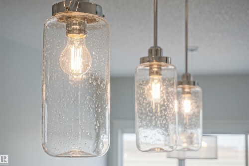 727 166 Avenue, Edmonton, AB - Indoor Photo Showing Other Room