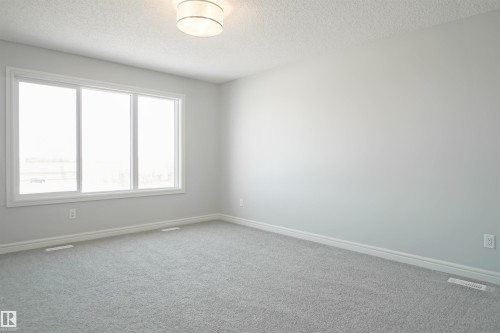 727 166 Avenue, Edmonton, AB - Indoor Photo Showing Other Room
