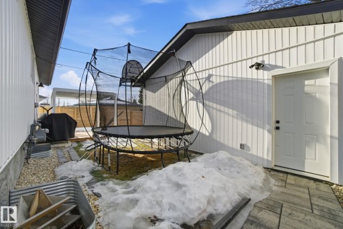 9208 68 Street, Edmonton, AB - Outdoor With Exterior