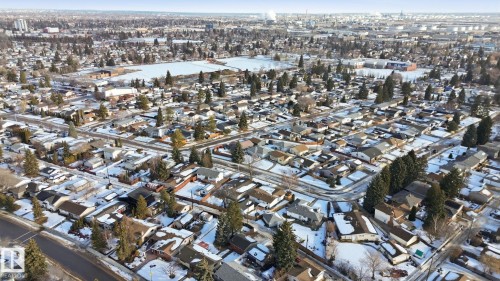 9208 68 Street, Edmonton, AB - Outdoor With View