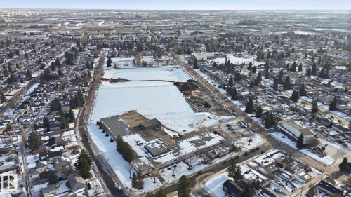 9208 68 Street, Edmonton, AB - Outdoor With View
