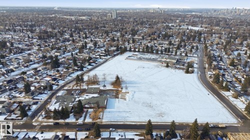 9208 68 Street, Edmonton, AB - Outdoor With View