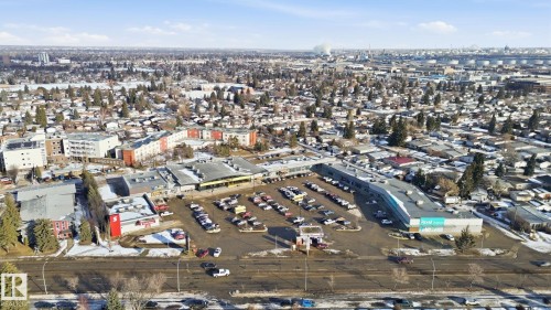 9208 68 Street, Edmonton, AB - Outdoor With View