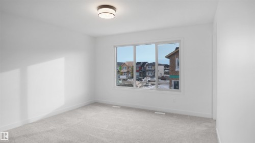 4715 Kinney Road, Edmonton, AB - Indoor Photo Showing Other Room