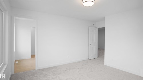 4715 Kinney Road, Edmonton, AB - Indoor Photo Showing Other Room
