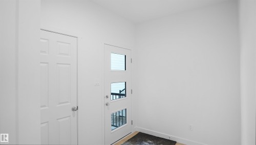 4715 Kinney Road, Edmonton, AB - Indoor Photo Showing Other Room