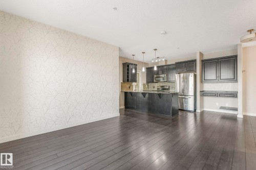 414 507 Albany Way, Edmonton, AB - Indoor Photo Showing Kitchen With Stainless Steel Kitchen