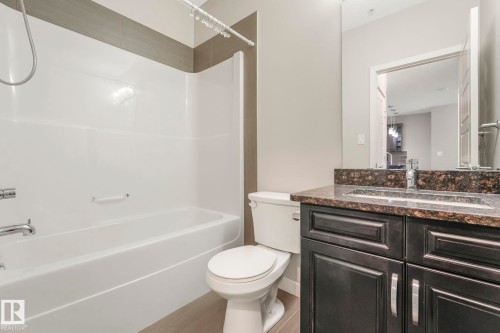 414 507 Albany Way, Edmonton, AB - Indoor Photo Showing Bathroom