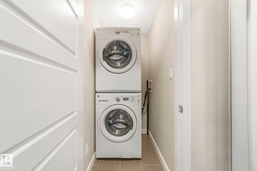 414 507 Albany Way, Edmonton, AB - Indoor Photo Showing Laundry Room