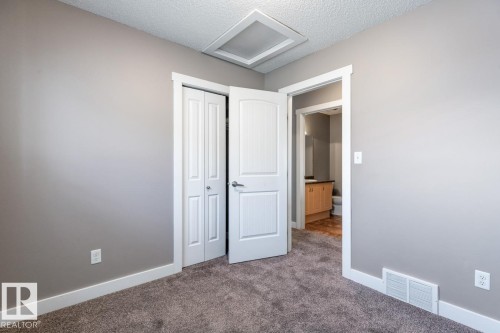 1119 37B Avenue, Edmonton, AB - Indoor Photo Showing Other Room