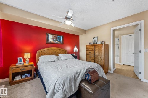 203 160 Kingswood Boulevard, St. Albert, AB - Indoor Photo Showing Bedroom