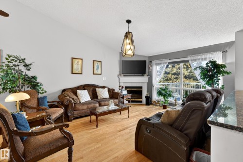 4 85 Gervais Road, St. Albert, AB - Indoor