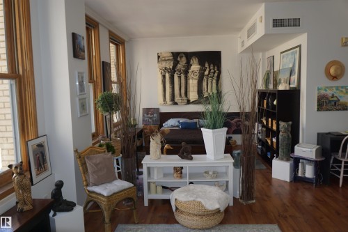 808 10134 100 Street, Edmonton, AB - Indoor Photo Showing Other Room