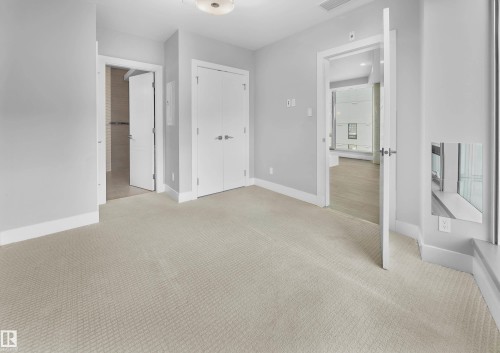 502 11969 Jasper Avenue, Edmonton, AB - Indoor Photo Showing Other Room