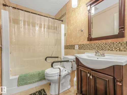 76 Goodridge Drive, St. Albert, AB - Indoor Photo Showing Bathroom