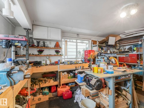 76 Goodridge Drive, St. Albert, AB - Indoor Photo Showing Garage