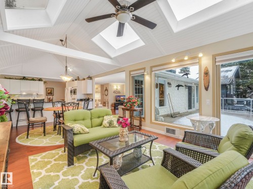 76 Goodridge Drive, St. Albert, AB - Indoor Photo Showing Living Room