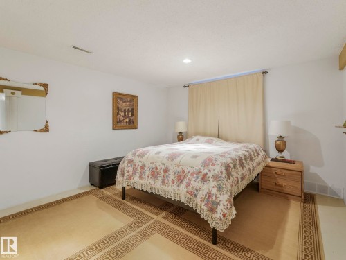 76 Goodridge Drive, St. Albert, AB - Indoor Photo Showing Bedroom
