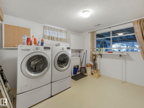 76 Goodridge Drive, St. Albert, AB - Indoor Photo Showing Laundry Room