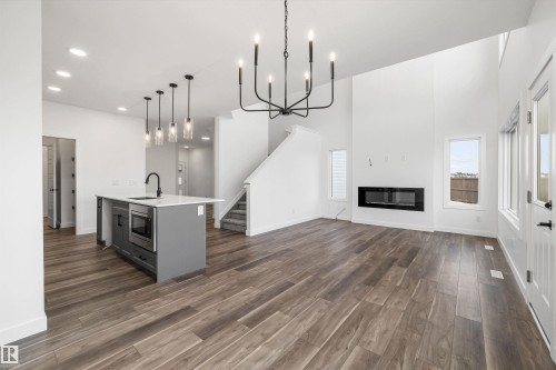 19308 29 Avenue, Edmonton, AB - Indoor